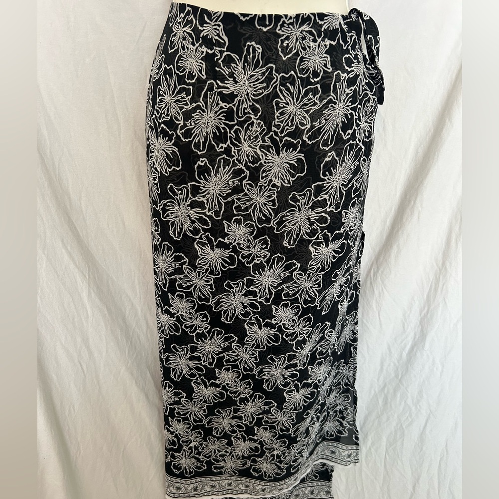 White House Black Market Swim Maxi Skirt Size Small